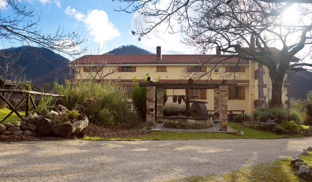 Agriturismo Casale Pie D'Eco Βίλα Calvanico Εξωτερικό φωτογραφία